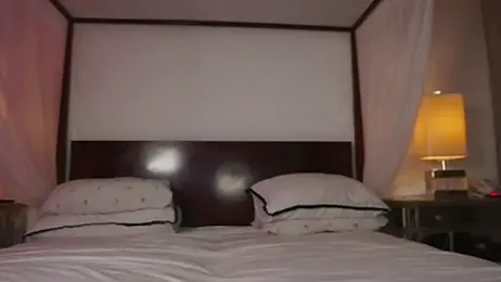 Katyerave webcam stripchat model stream image