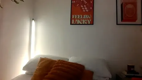 Edenfox- webcam model stream image