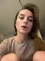 -AngelAri- webcam stripchat model stream image