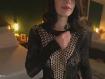 alyonaqueen_ webcam chaturbate model stream image