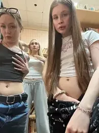 mmelicious webcam stripchat model stream image