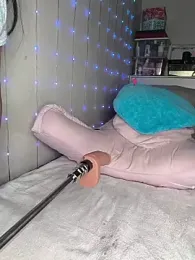babyariane webcam stripchat model stream image