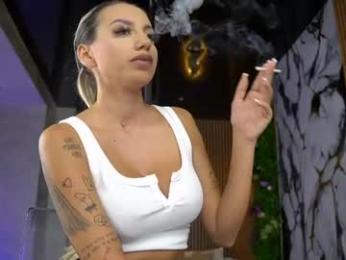 lisaakira webcam model stream image