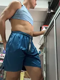 Paul22cm- webcam model stream image