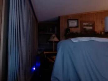 bigthicksatisfying2 webcam model stream image