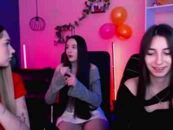 leslie_bird webcam chaturbate model stream image