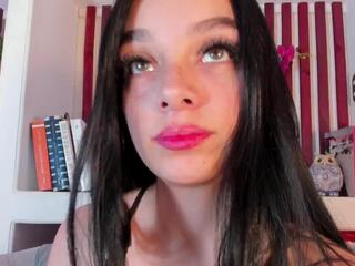 Valentinna Ferrer webcam model stream image