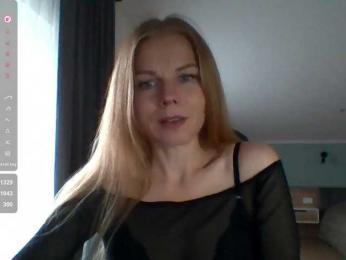 BlondaTina webcam model stream image