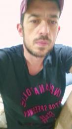Uber_dot_Pr webcam model stream image