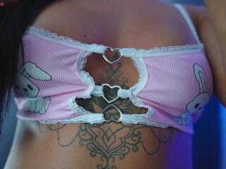 Amannda Skye webcam model stream image