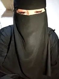 -Batta- webcam model stream image