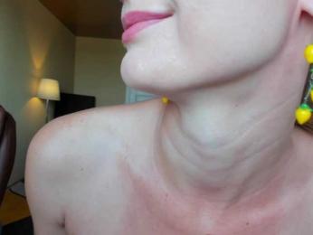 MissMotivated webcam bongacams model stream image