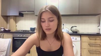 KarriJeltema webcam cam4 model stream image