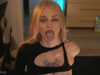 ManiFreyja webcam model stream image