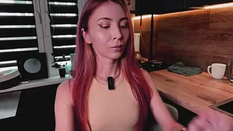 izi-fox webcam stripchat model stream image