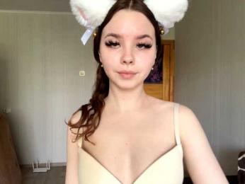 Lil-RO-XO webcam model stream image