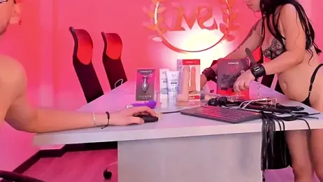 MaiaLopez webcam stripchat model stream image