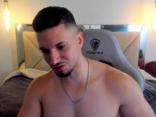Ryan Ward webcam model stream image