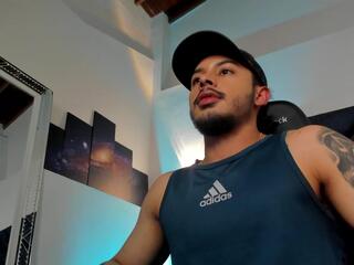 Justin Whitte webcam model stream image