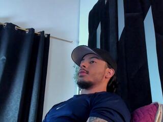 Justin Whitte webcam model stream image