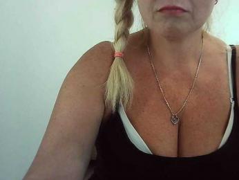 Multiply-orgazm webcam model stream image