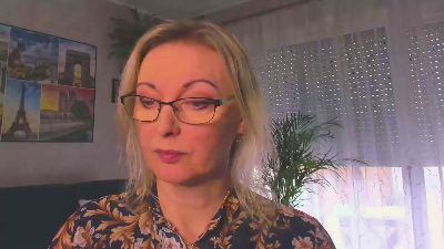 VanessaLUX webcam cam4 model stream image