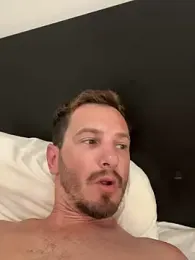 Oliverhnt webcam stripchat model stream image