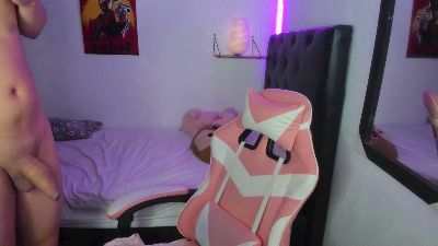 room_kiitty webcam cam4 model stream image