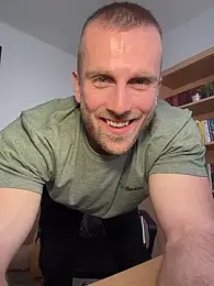 trainwithme webcam model stream image