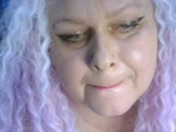 CharleeKendall webcam model stream image