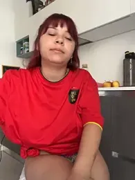 YumiLux webcam stripchat model stream image