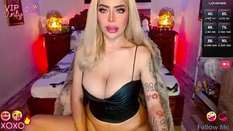 _QueenGoddess_ webcam model stream image
