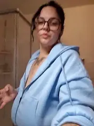 JUJUICY- webcam model stream image