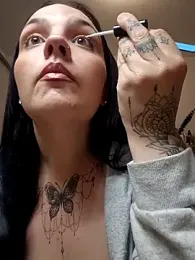 JUJUICY- webcam stripchat model stream image