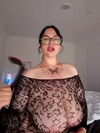 JUJUICY- webcam model stream image