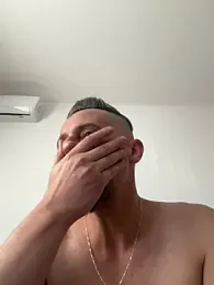 InsaneMattt webcam model stream image