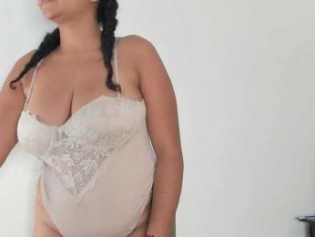 NinaCollinss webcam model stream image