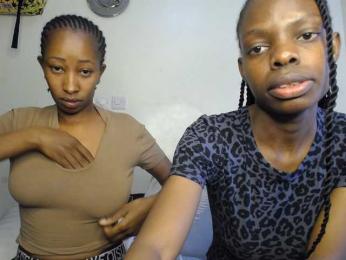 MysticCharm webcam bongacams model stream image