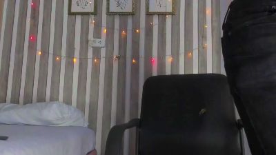 EthanGray_ webcam model stream image