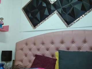 andrea-safeira webcam camsoda model stream image