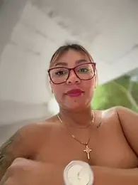 DIANITA_1988 webcam stripchat model stream image