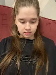 HornyGirlH webcam model stream image