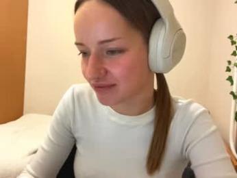 kaciegupton webcam model stream image