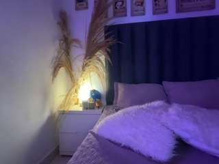 dianelllefoxter webcam camsoda model stream image