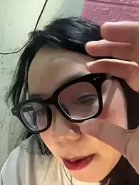 Leeeeiu webcam stripchat model stream image
