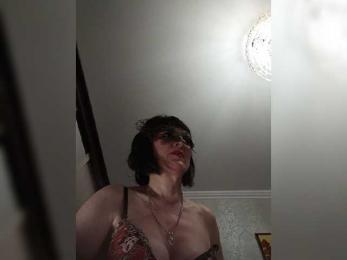 Lilya18 webcam model stream image