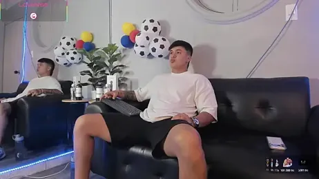 Cristopher_strong webcam model stream image