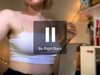 AideWaddick webcam model stream image