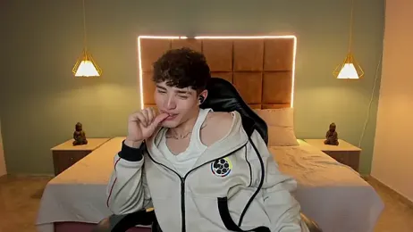 AlejooTwink webcam model stream image