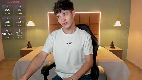 AlejooTwink webcam stripchat model stream image
